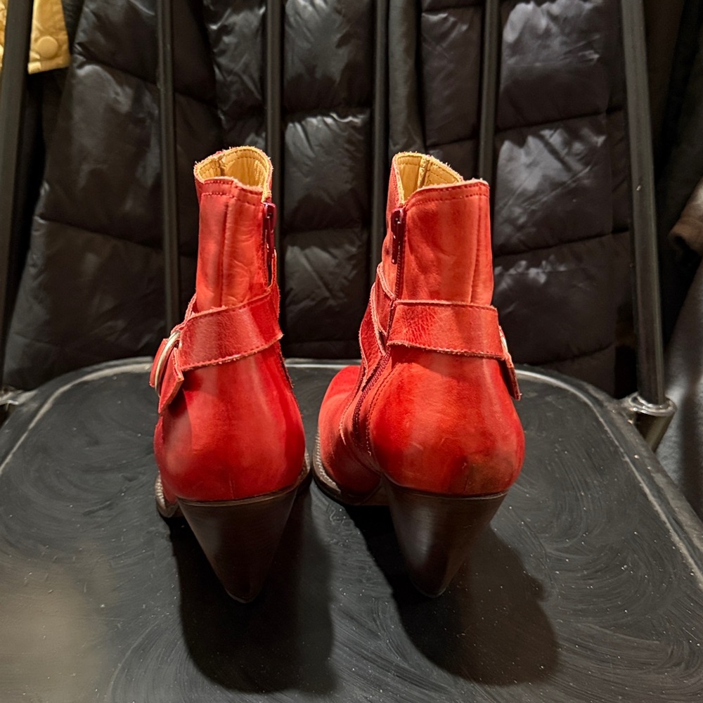 Charlie 1 Horse by Lucchese Red Ankle Boots Snip Toe Cowboy Zip - Picture 4 of 7